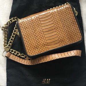 H&M Snake Print Crossbody Purse Autumn 2013